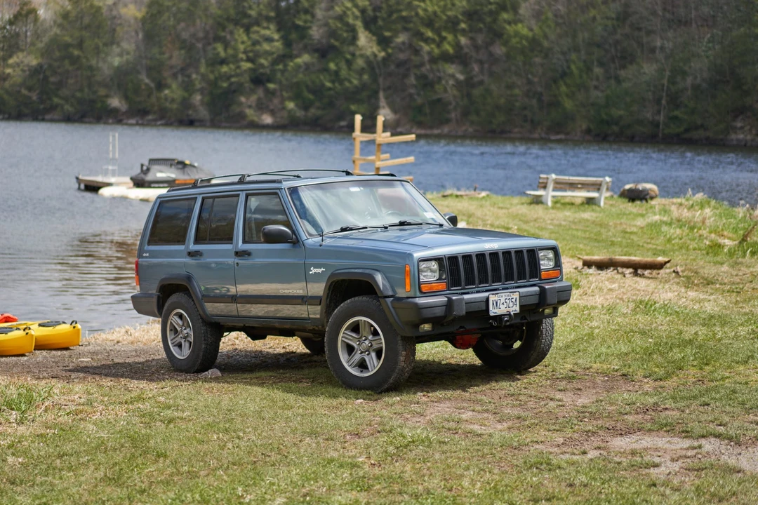 1998 Jeep XJ Cherokee - Image 11 of 31