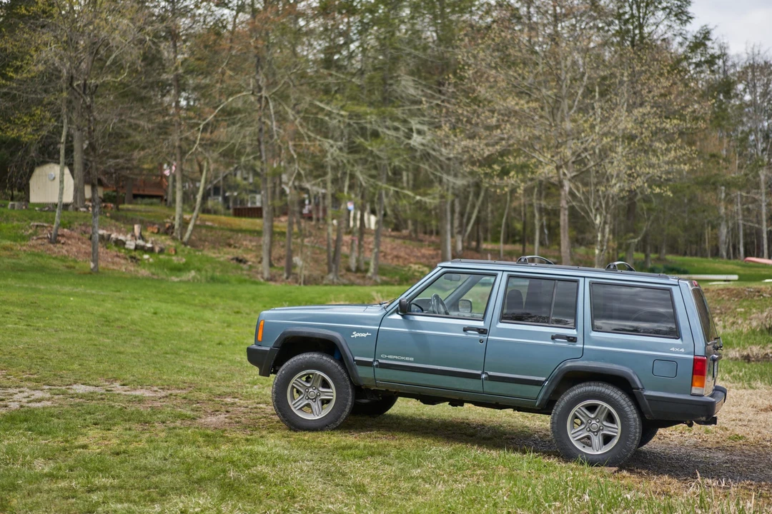 1998 Jeep XJ Cherokee - Image 30 of 31