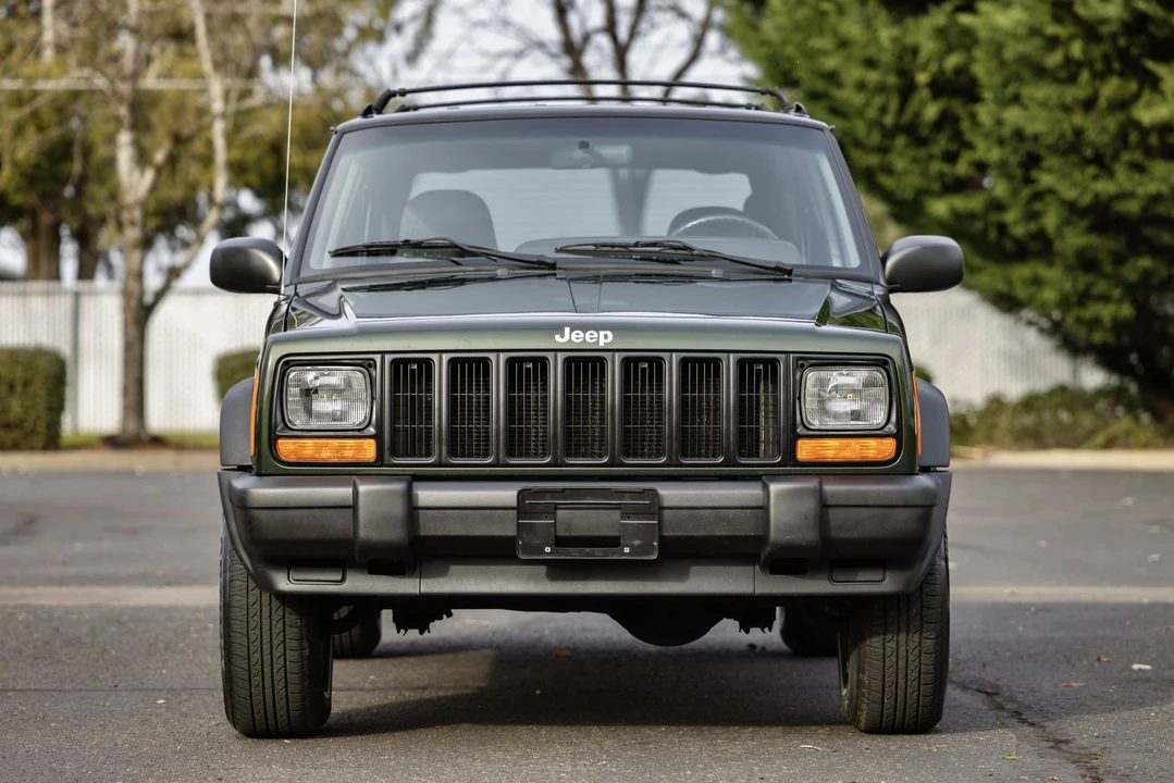 1998 Jeep XJ Cherokee - Image 6 of 31
