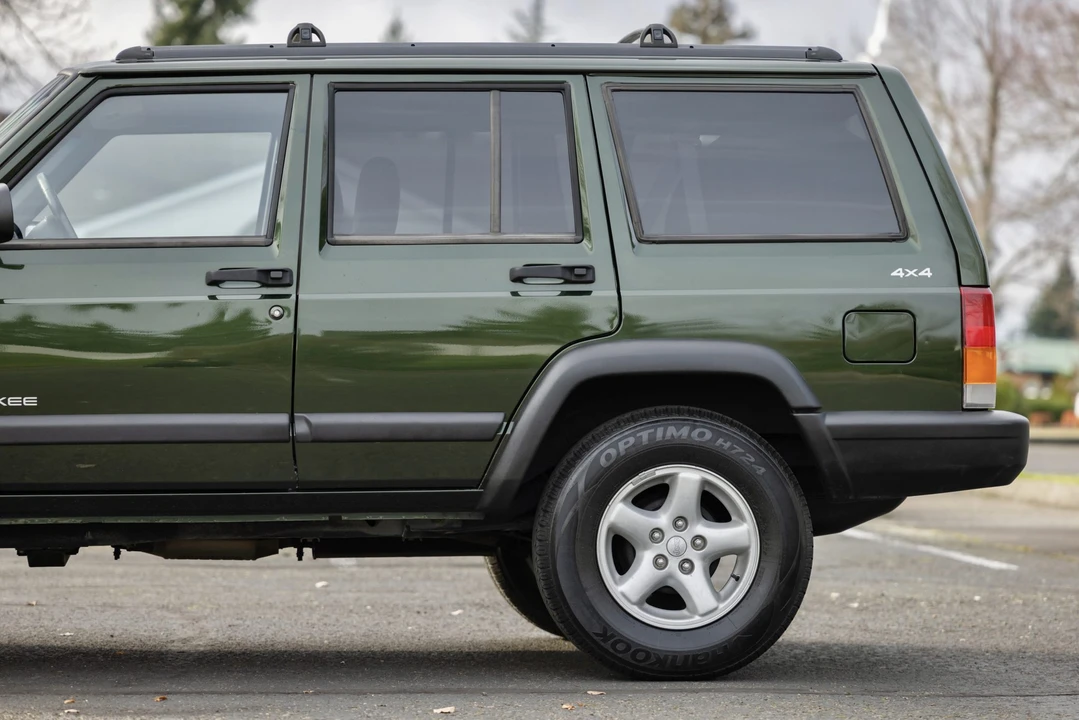 1998 Jeep XJ Cherokee - Image 20 of 31
