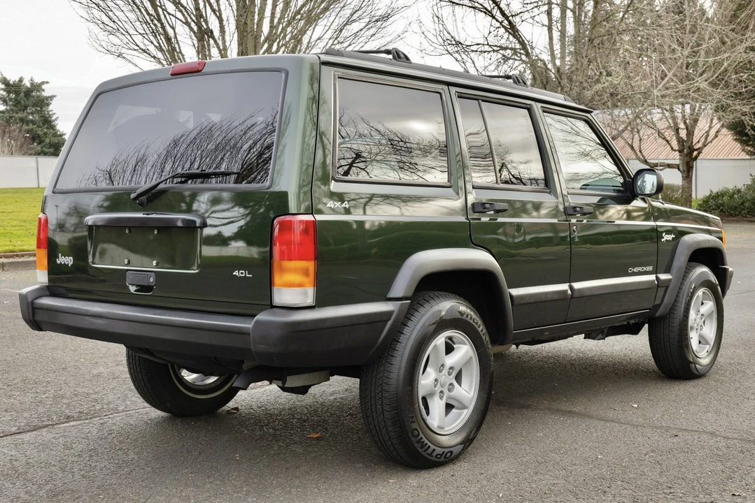 1998 Jeep XJ Cherokee - Image 12 of 31