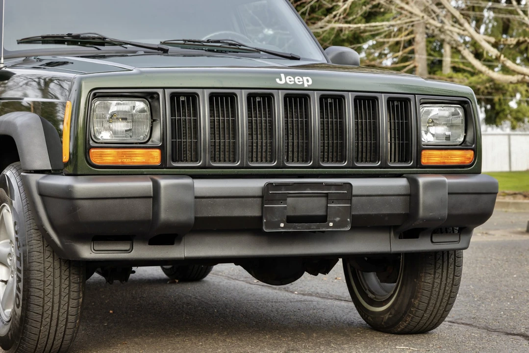 1998 Jeep XJ Cherokee - Image 25 of 31