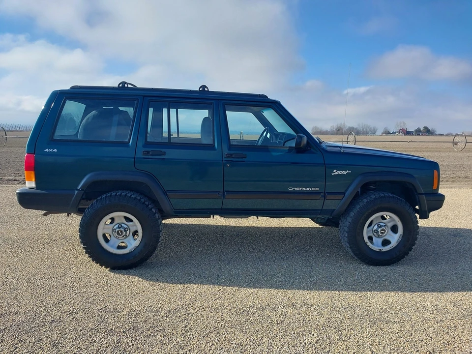 1998 Jeep XJ Cherokee - Image 29 of 31