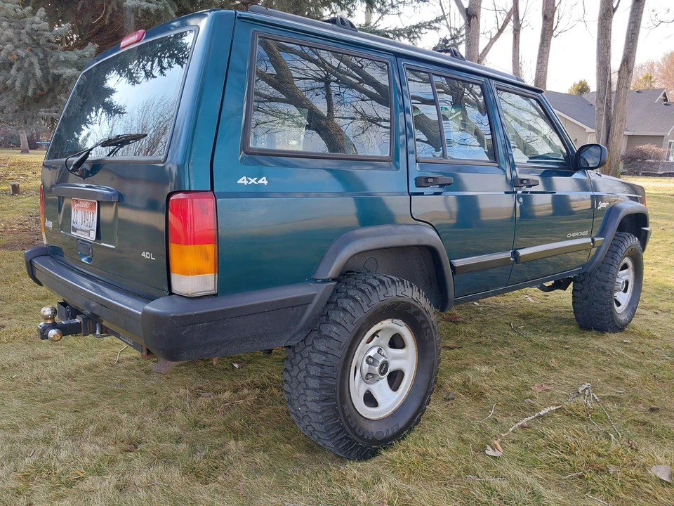 1998 Jeep XJ Cherokee - Image 28 of 31