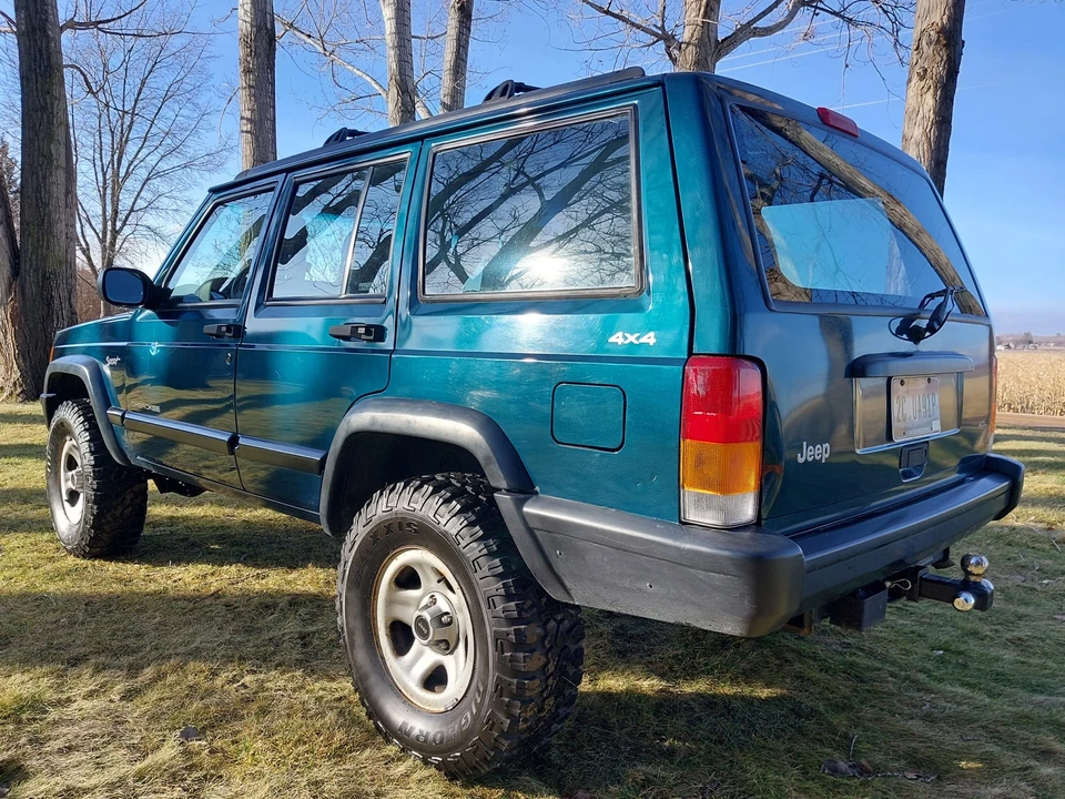 1998 Jeep XJ Cherokee - Image 13 of 31