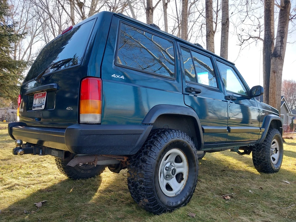 1998 Jeep XJ Cherokee - Image 15 of 31