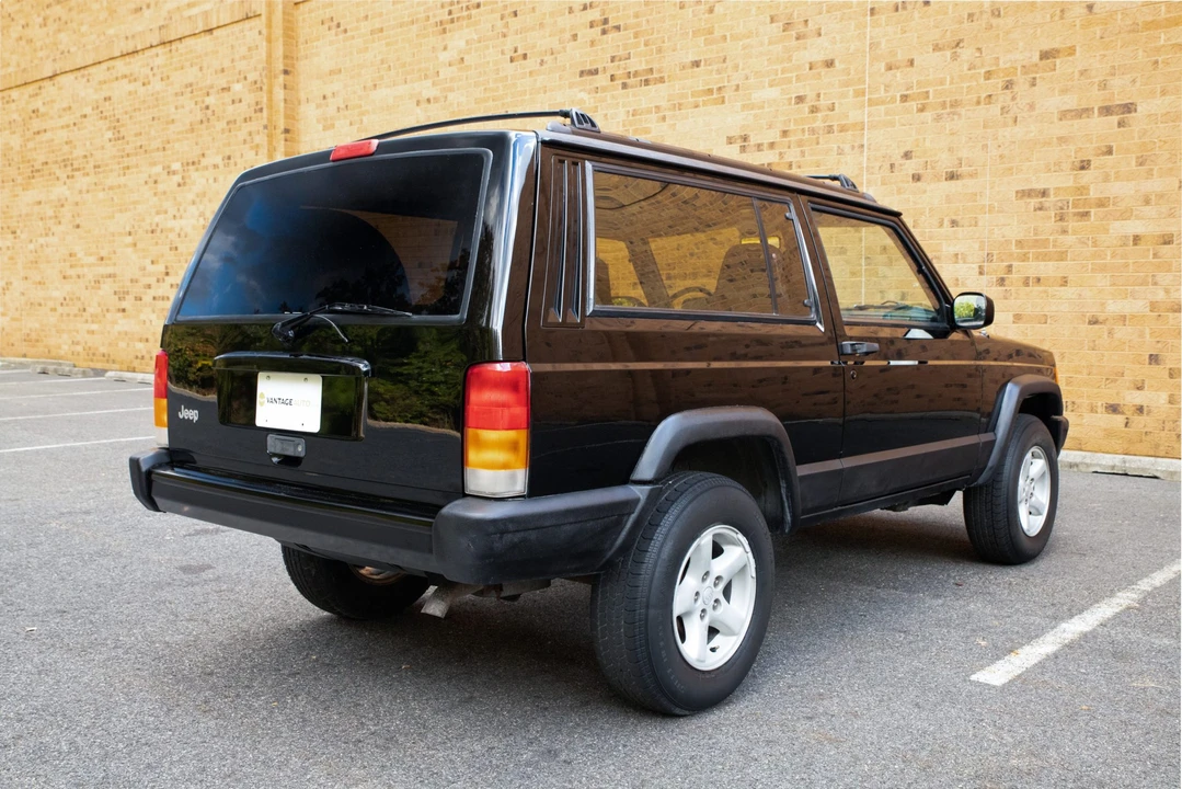 1998 Jeep XJ Cherokee - Image 9 of 31