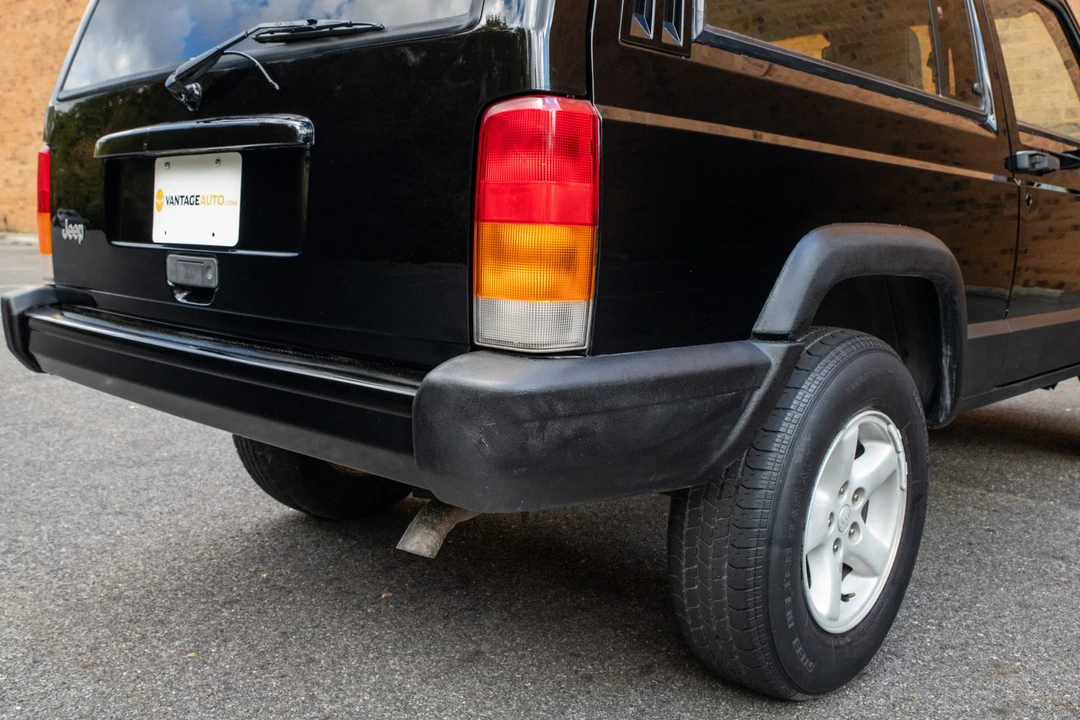1998 Jeep XJ Cherokee - Image 22 of 31