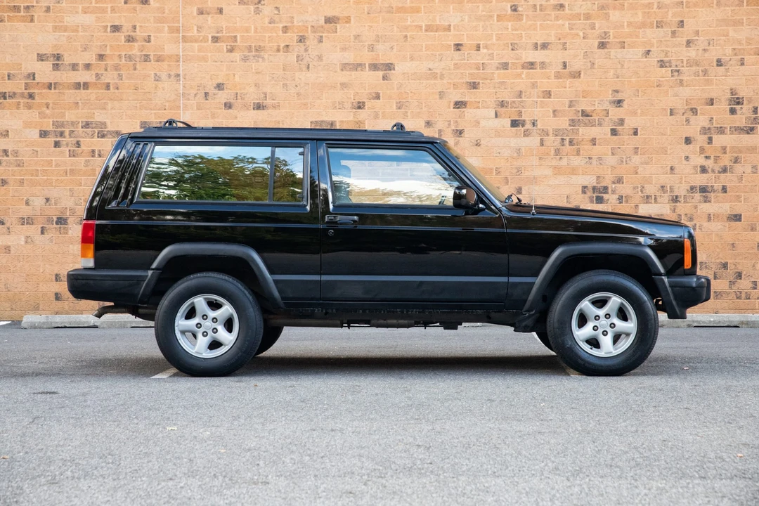1998 Jeep XJ Cherokee - Image 11 of 31