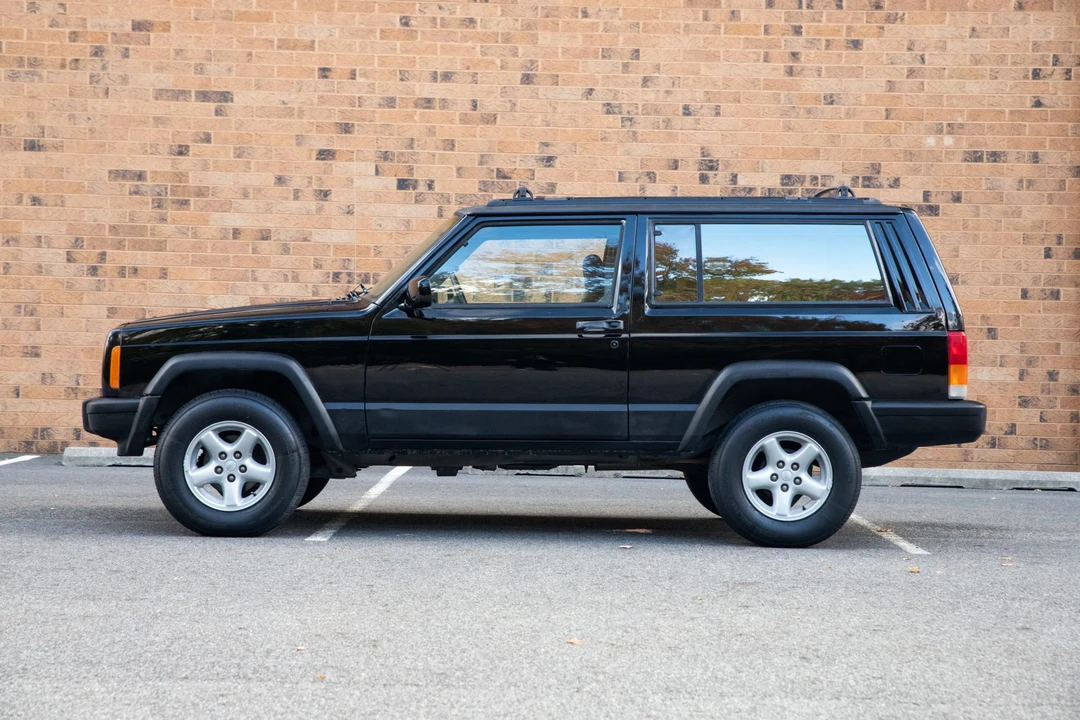 1998 Jeep XJ Cherokee - Image 3 of 31
