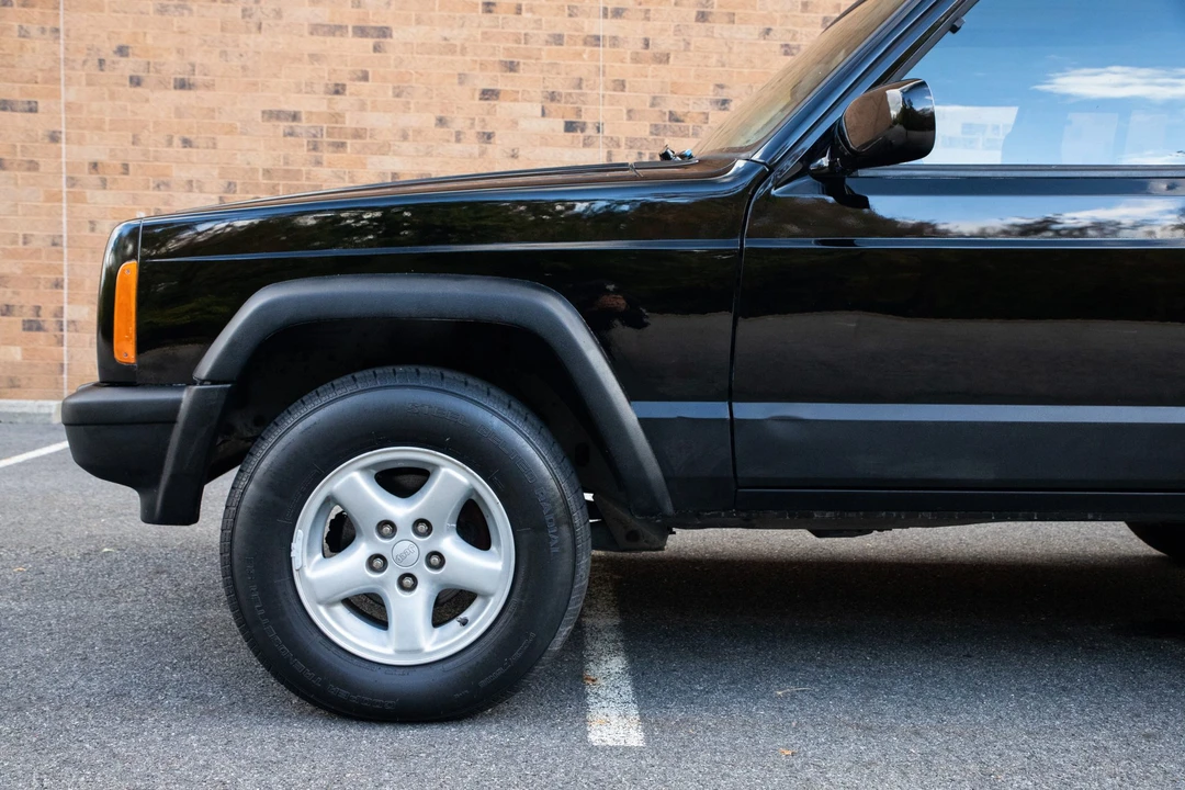 1998 Jeep XJ Cherokee - Image 30 of 31