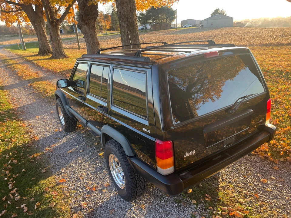 1998 Jeep XJ Cherokee - Image 7 of 31