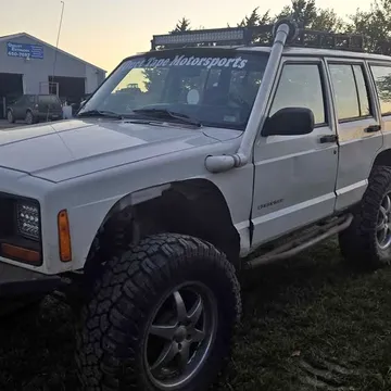1998 Jeep Cherokee Sport 4D