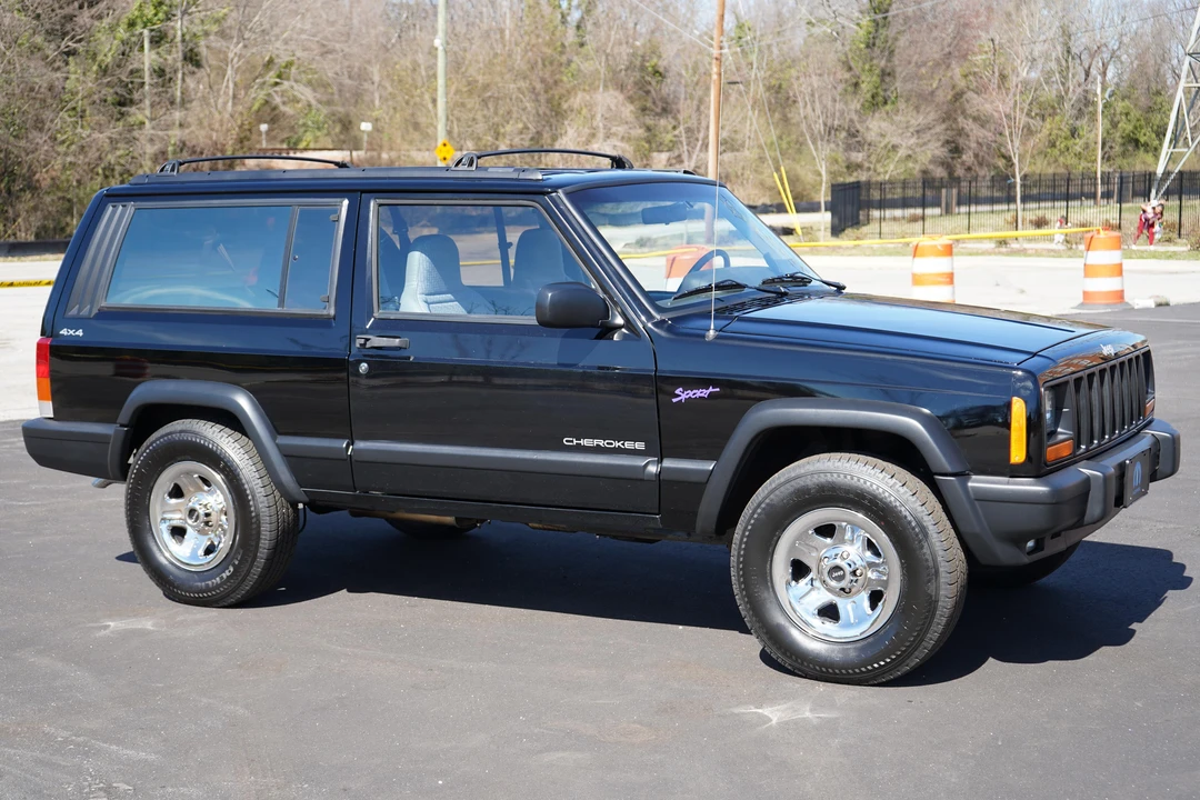 1998 Jeep XJ Cherokee - Image 13 of 31