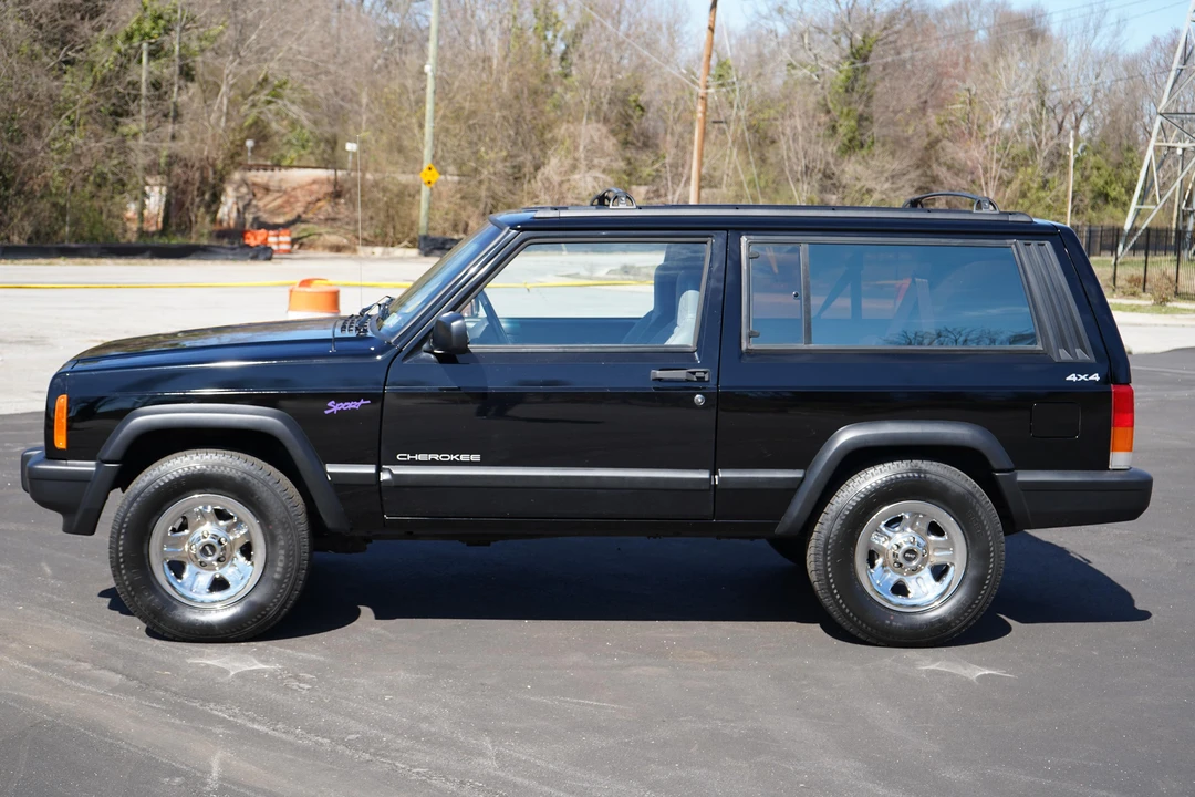 1998 Jeep XJ Cherokee - Image 8 of 31