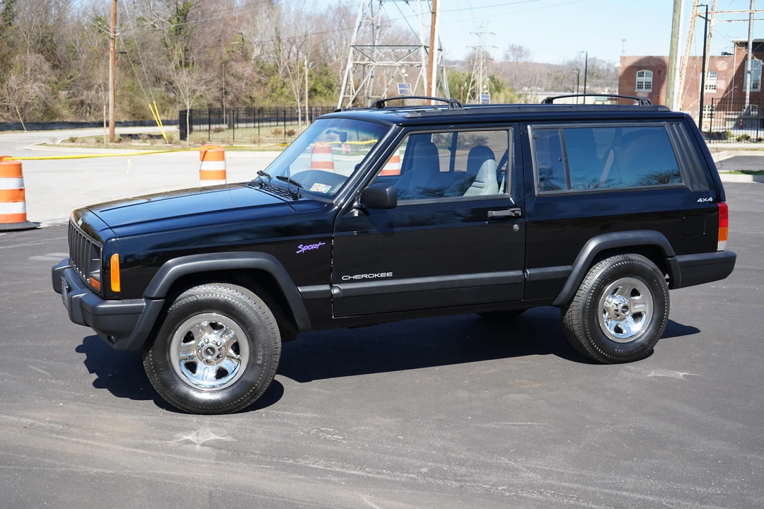 1998 Jeep XJ Cherokee - Image 6 of 31
