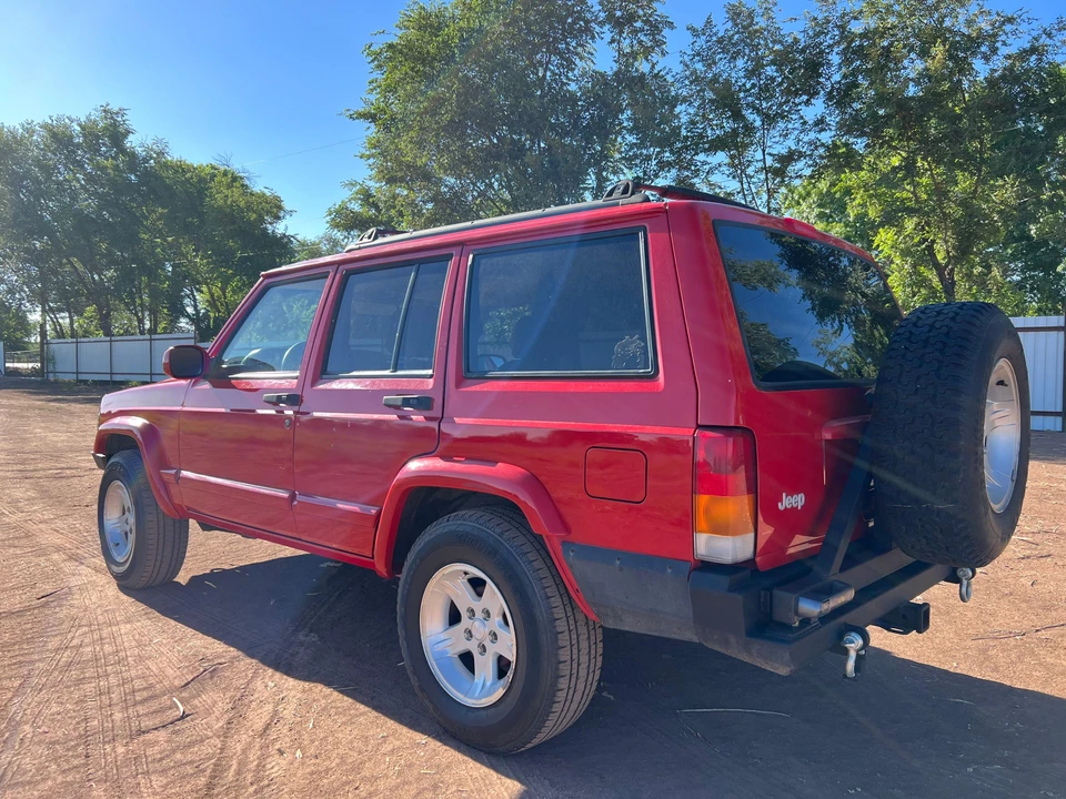 1998 Jeep XJ Cherokee - Image 16 of 31