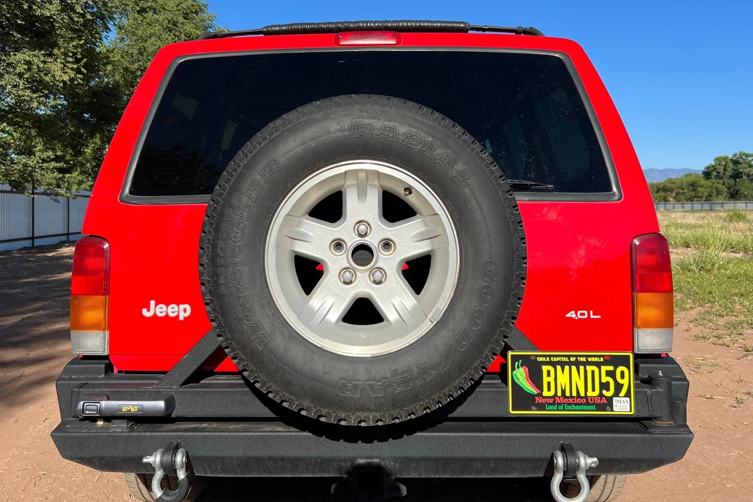 1998 Jeep XJ Cherokee - Image 5 of 31