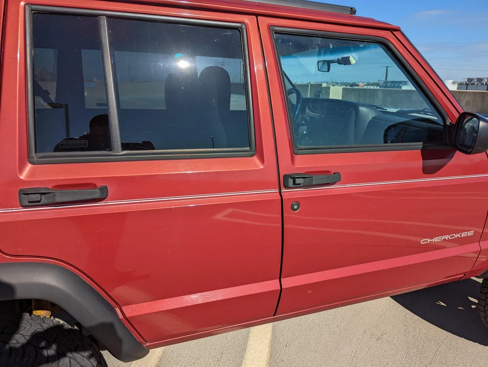1998 Jeep XJ Cherokee - Image 21 of 31
