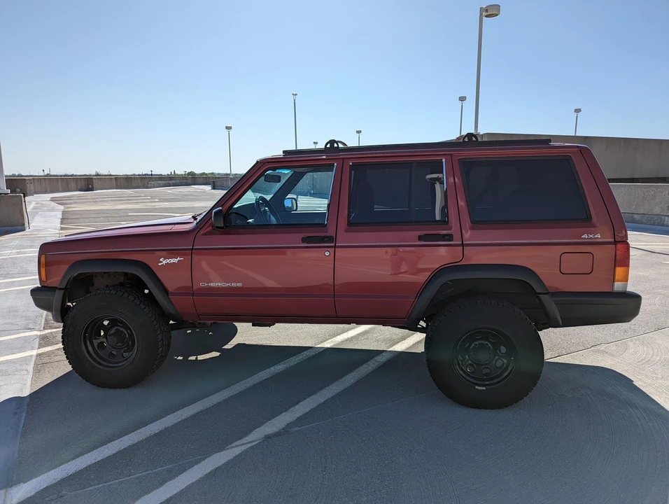1998 Jeep XJ Cherokee - Image 6 of 31