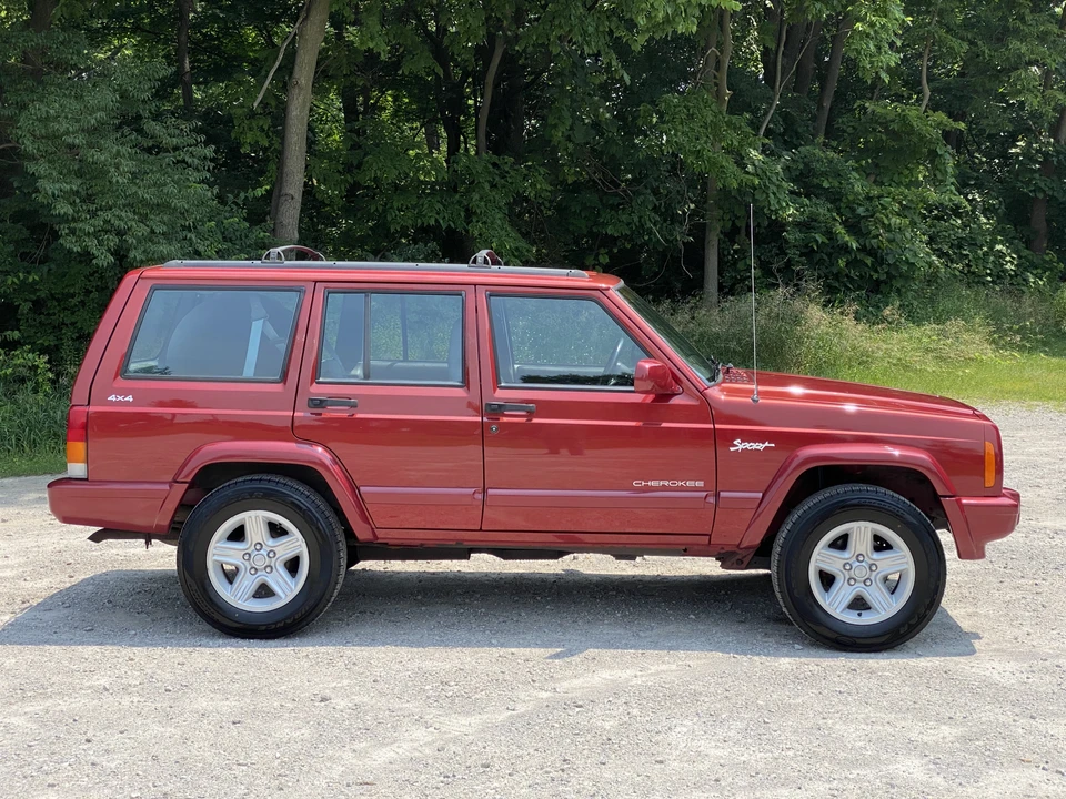 1998 Jeep XJ Cherokee - Image 11 of 31