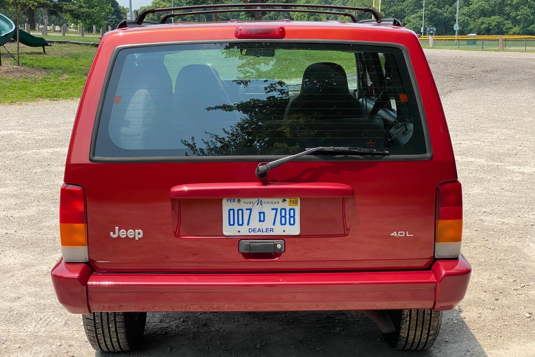 1998 Jeep XJ Cherokee - Image 5 of 31