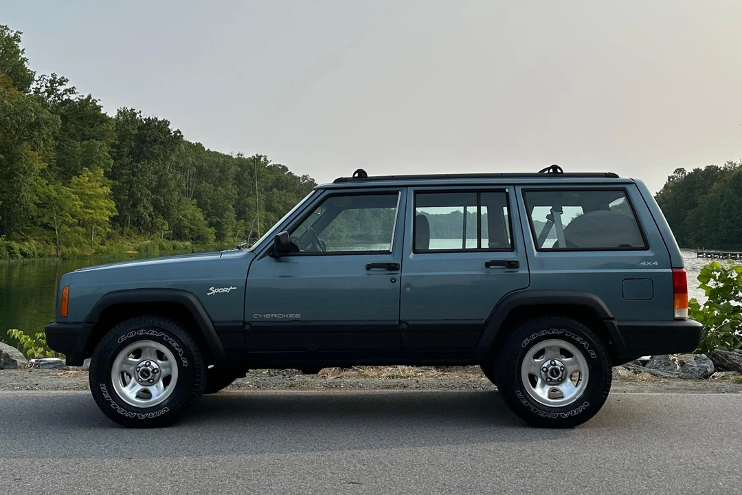 1998 Jeep XJ Cherokee - Image 3 of 31