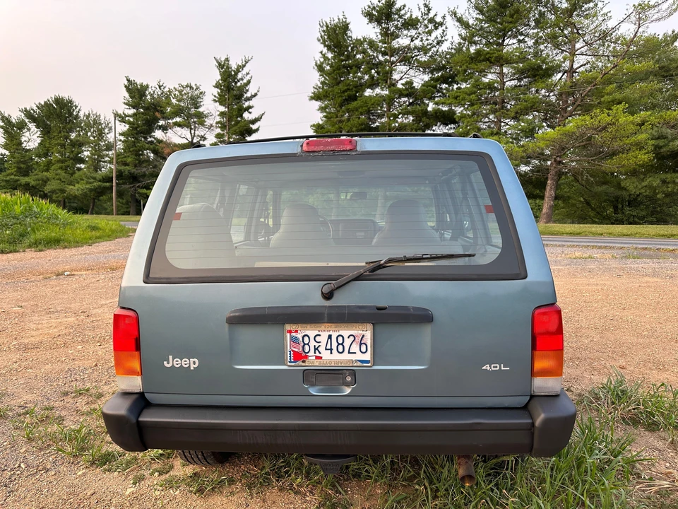 1998 Jeep XJ Cherokee - Image 13 of 31