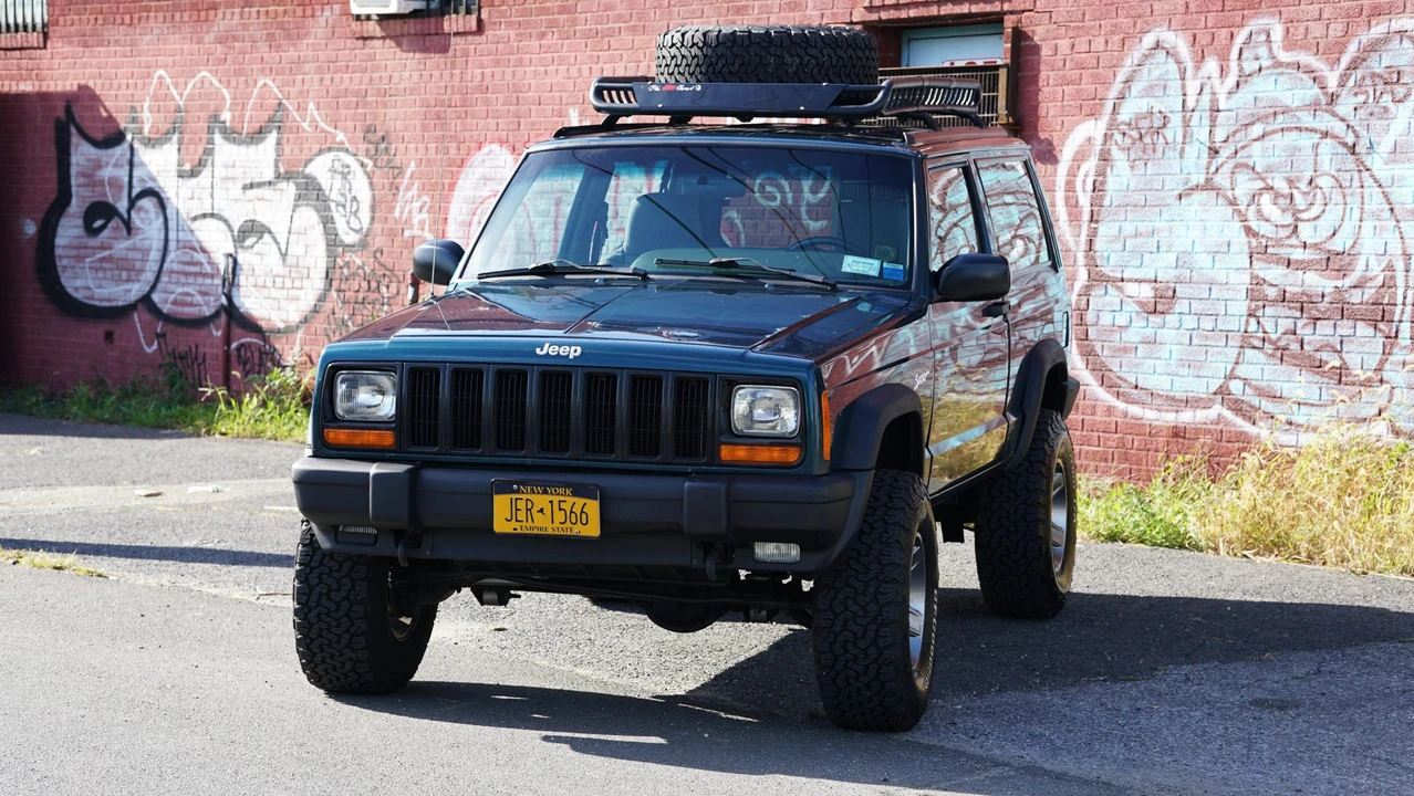 1998 Jeep XJ Cherokee - Image 8 of 31