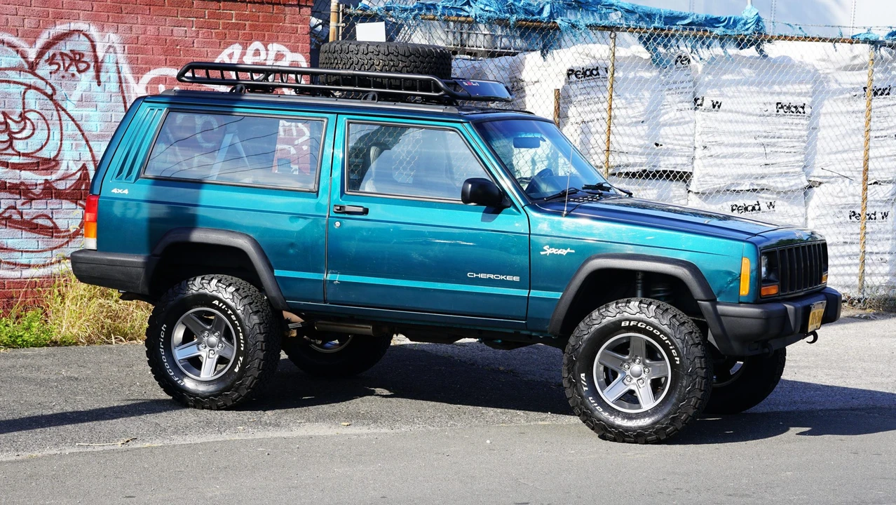 1998 Jeep XJ Cherokee - Image 23 of 31