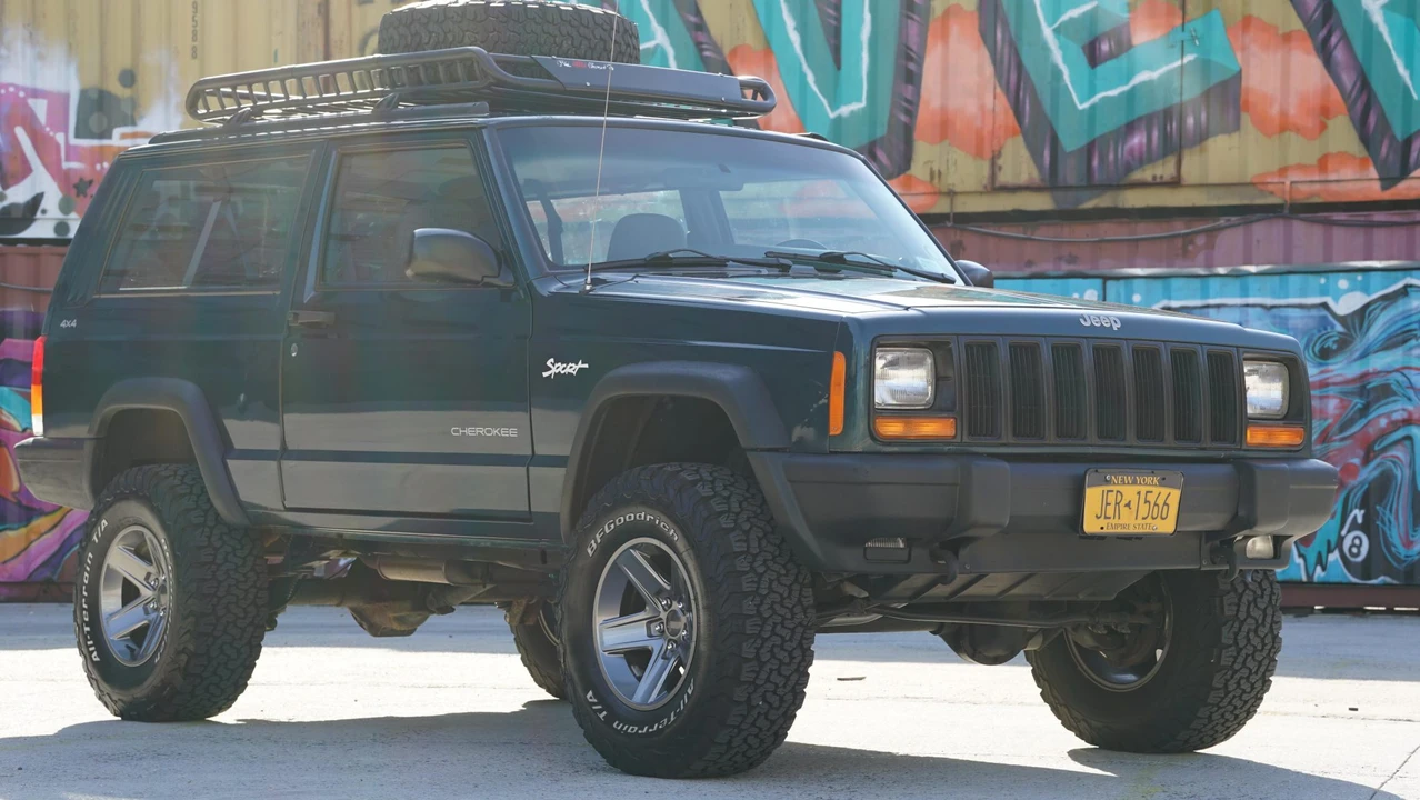 1998 Jeep XJ Cherokee - Image 14 of 31