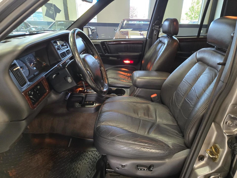1998 Jeep ZJ Grand Cherokee - Image 8 of 17