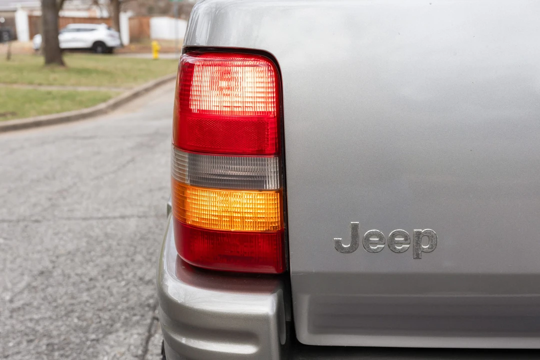 1998 Jeep ZJ Grand Cherokee - Image 28 of 31
