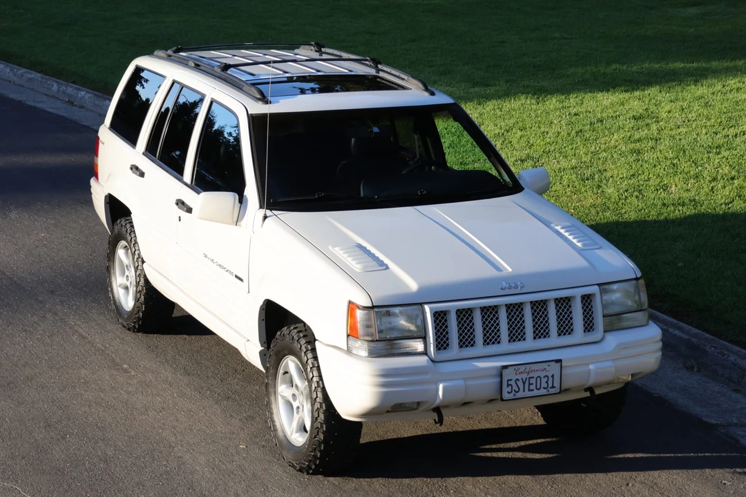 1998 Jeep ZJ Grand Cherokee - Image 2 of 31