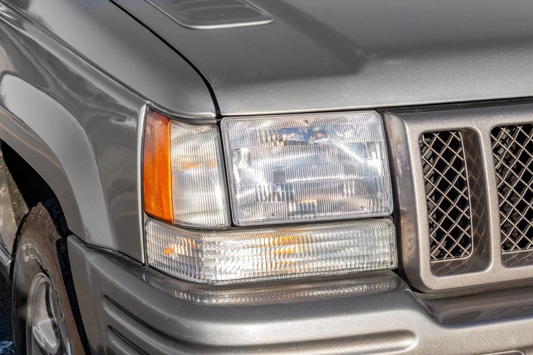 1998 Jeep ZJ Grand Cherokee - Image 12 of 31