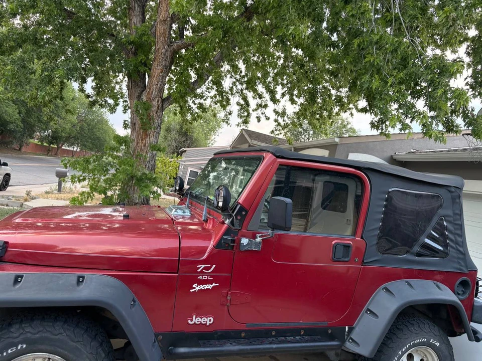 1998 Jeep TJ Wrangler - Image 4 of 12