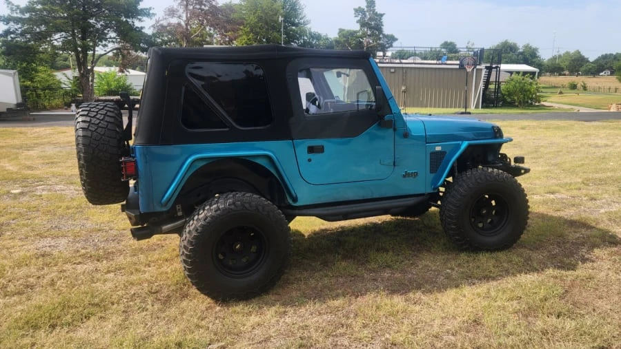 1998 Jeep TJ Wrangler - Image 11 of 17