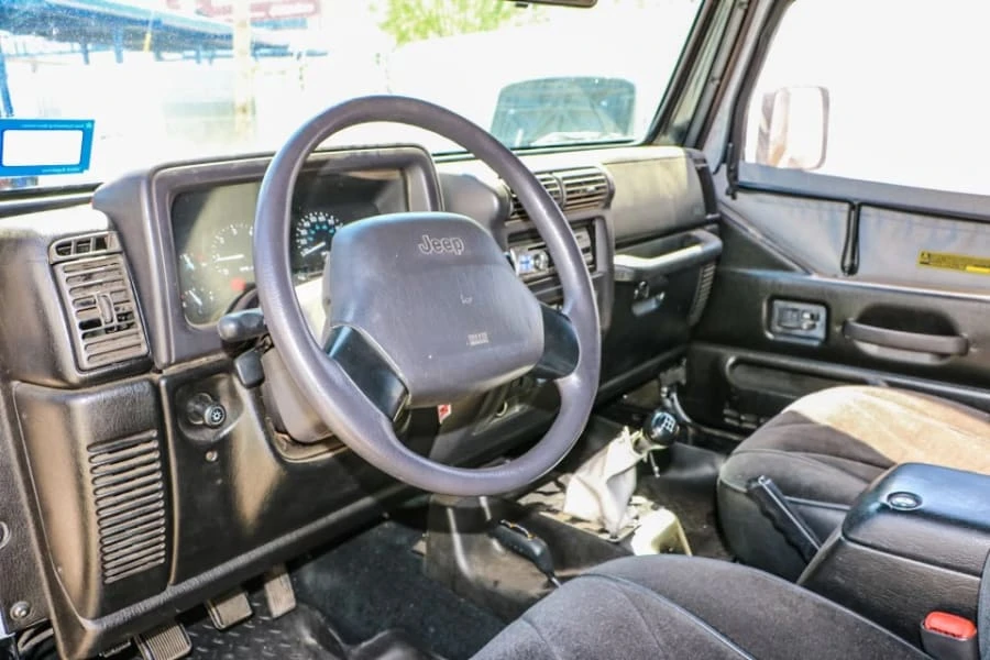 1998 Jeep TJ Wrangler - Image 9 of 15