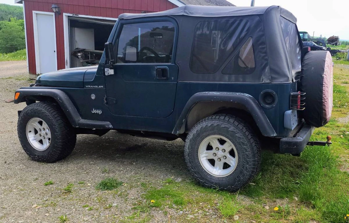1998 Jeep TJ Wrangler - Image 2 of 4