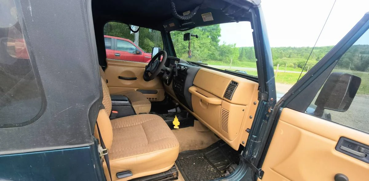 1998 Jeep TJ Wrangler - Image 4 of 4