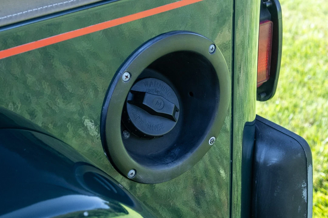 1998 Jeep TJ Wrangler - Image 19 of 31