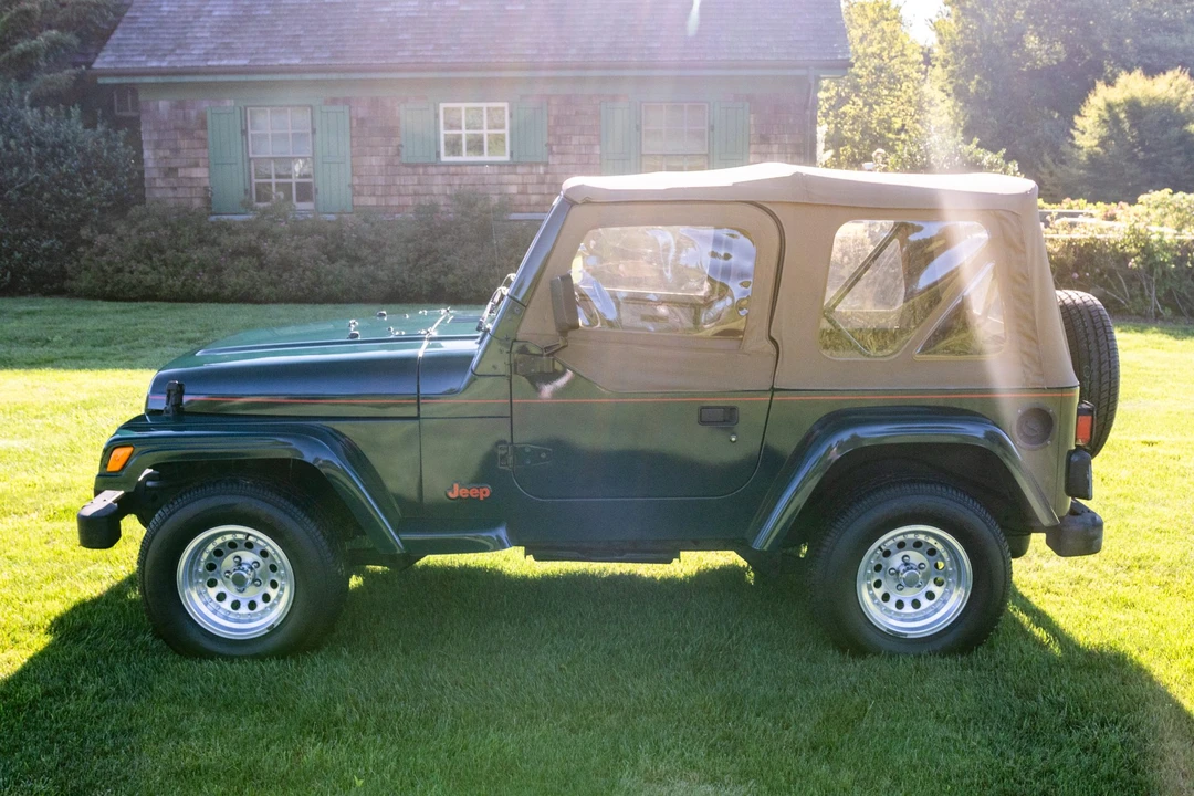 1998 Jeep TJ Wrangler - Image 10 of 31