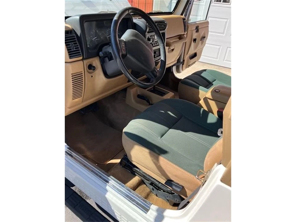 1998 Jeep TJ Wrangler - Image 6 of 8