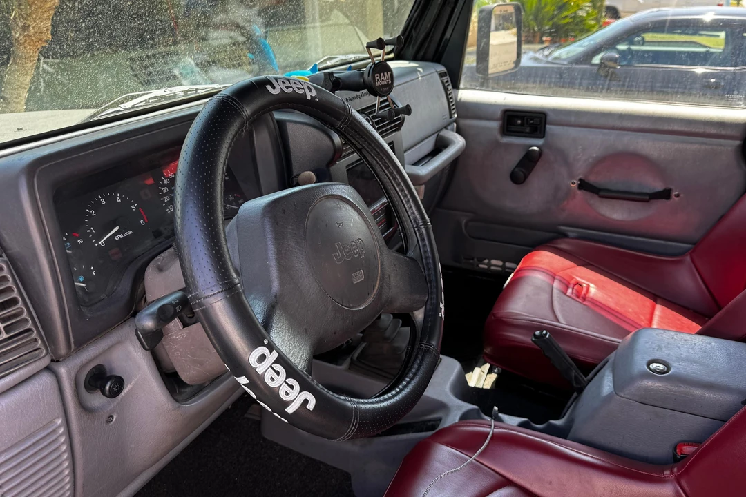1998 Jeep TJ Wrangler - Image 29 of 31