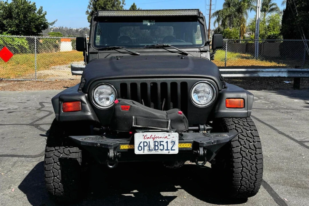 1998 Jeep TJ Wrangler - Image 2 of 31