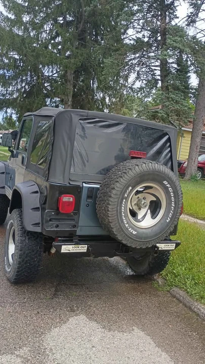 1998 Jeep TJ Wrangler - Image 9 of 10
