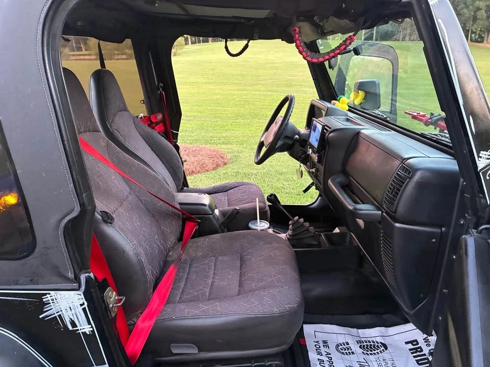 1998 Jeep TJ Wrangler - Image 11 of 13