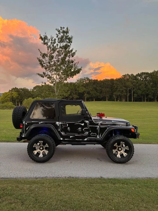 1998 Jeep TJ Wrangler - Image 4 of 13