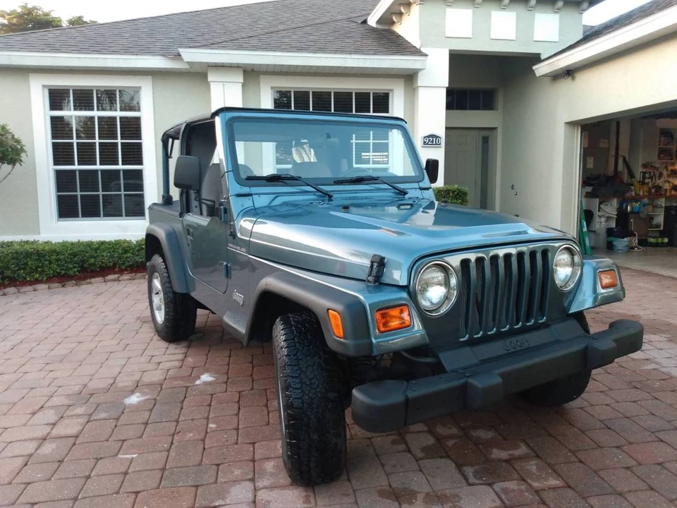 1998 Jeep TJ Wrangler - Image 4 of 5