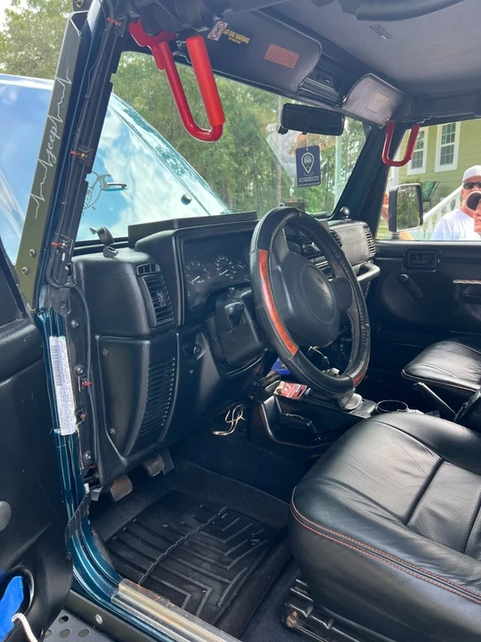 1998 Jeep TJ Wrangler - Image 15 of 16